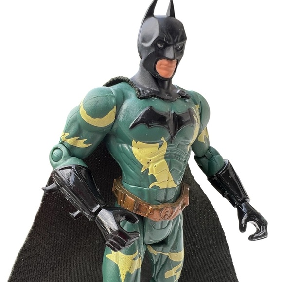 DC Batman v Superman Batwing + '94 Knightquest & '08 Dark Knight Figures Bundle - Picture 9 of 13